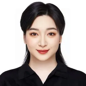 Ruihan Xia headshot